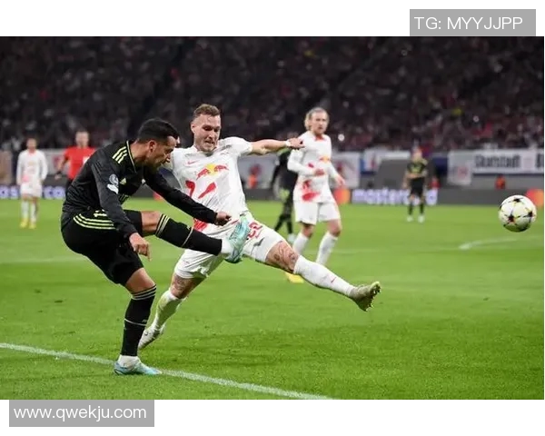 本菲卡与拜仁激战正酣赛果揭晓引发球迷热议